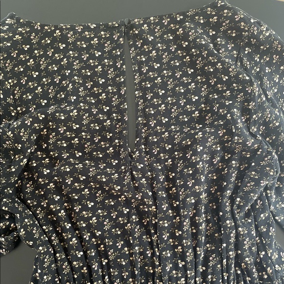 American Eagle Romper - Picture 4 of 8